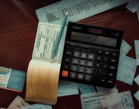 Do overseas contractors pay taxes? Understanding international tax obligations