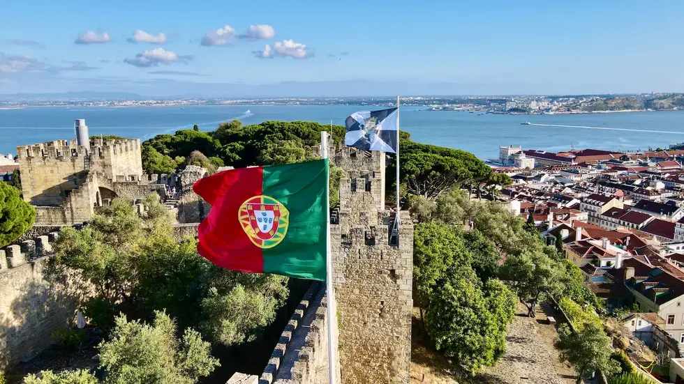 Tax guide for Americans in Portugal