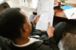 Should You Hire an Expat Tax Professional?