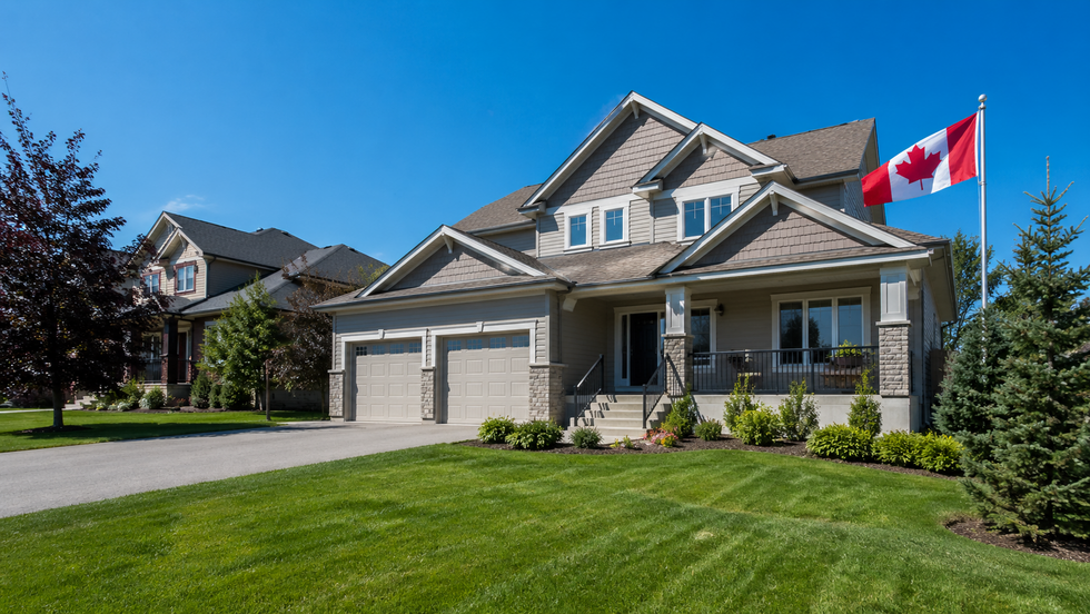 Buying property in Canada as an American: 2026 guide