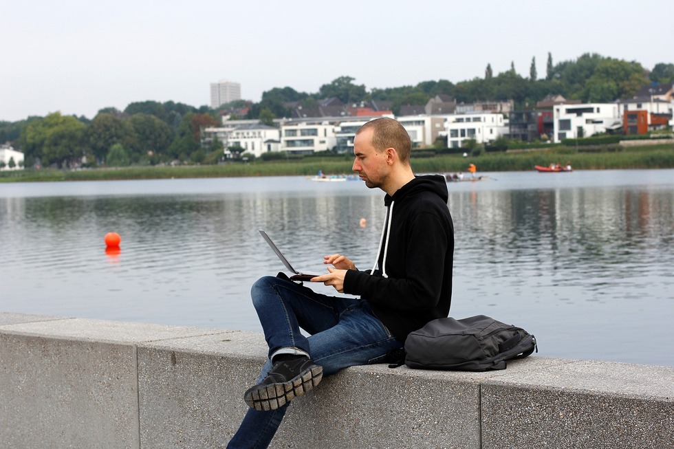 Self-Employment Taxes When Working Outside the US