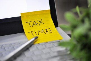 How to determine the maximum account value for FBAR