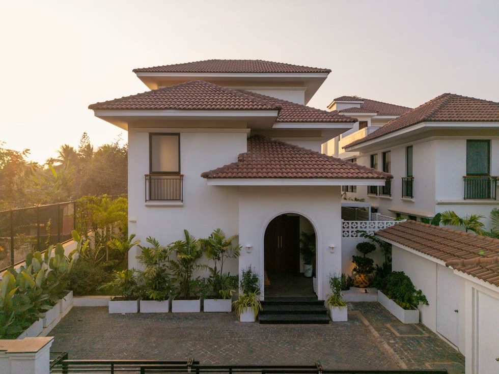 Foreign rental income tax guide: how to report, deduct expenses, and stay compliant