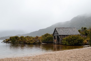 Retire in Australia from the US: visas, taxes, and what to expect