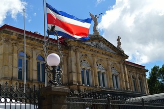 Moving to Costa Rica from the US: Complete 2026 guide for Americans